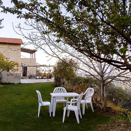 Feriehus Vasiliki's Amazing View Kíssamos